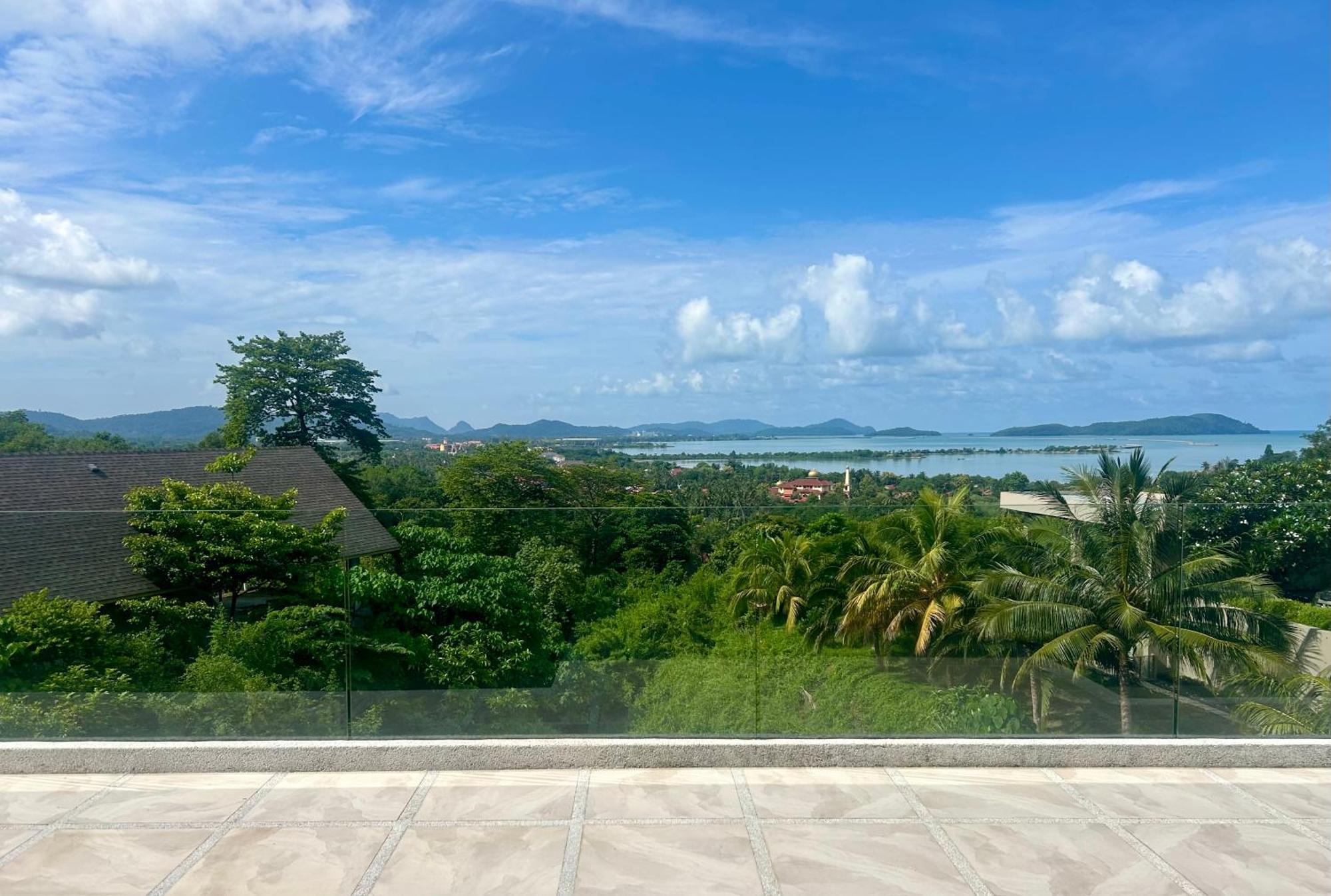 Aroha Seaview Villa - Private Pool - Pantai Cenang  Εξωτερικό φωτογραφία
